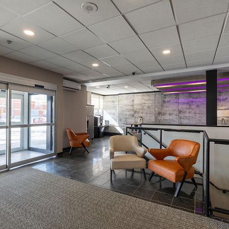 Repotel Aeroport Quebec エクステリア 写真