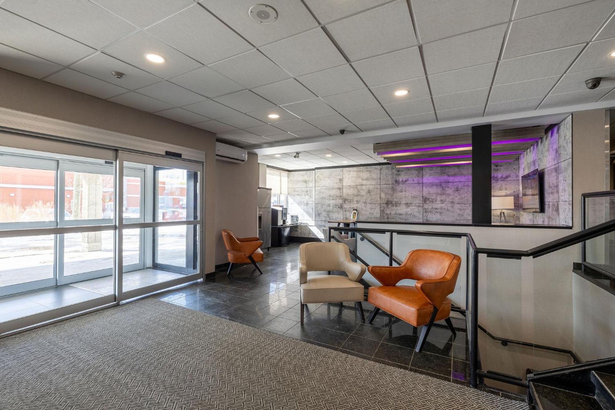 Repotel Aeroport Quebec エクステリア 写真