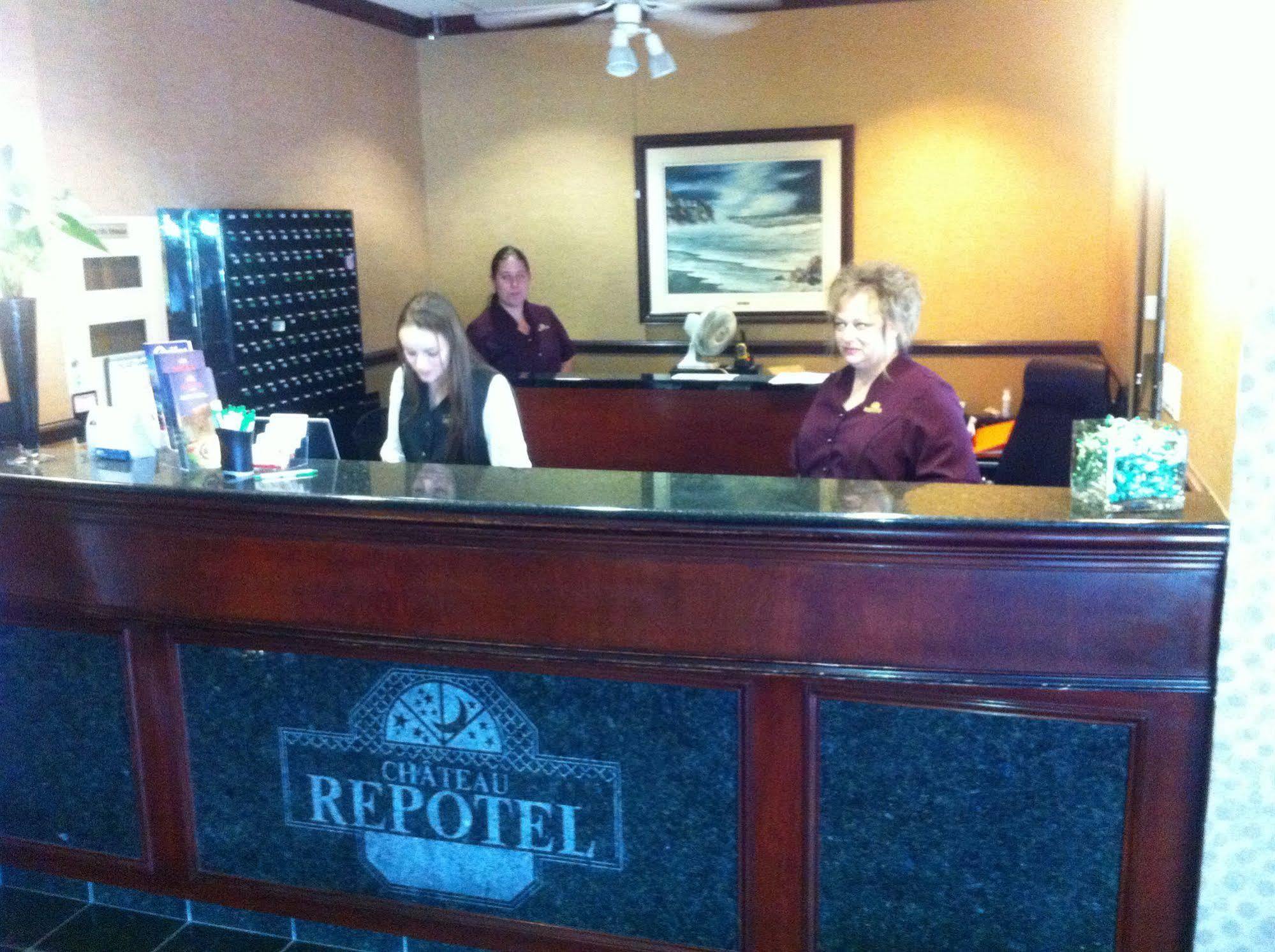 Repotel Aeroport Quebec エクステリア 写真